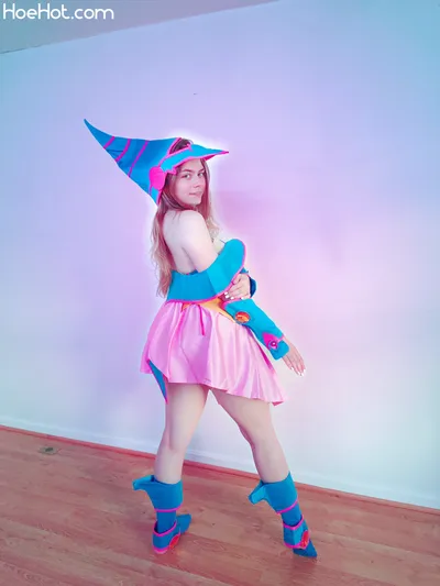 Linneas Life - Dark Magician Girl nude cosplay leaked 214317