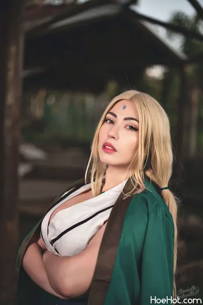 Danielle Vedovelli - Tsunade nude cosplay leaked 158234