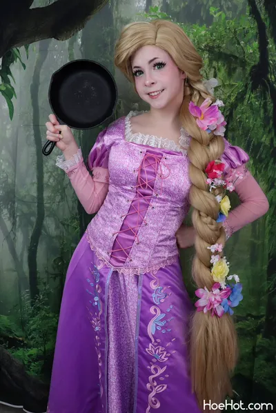 Melondoki - Rapunzel nude cosplay leaked 277807