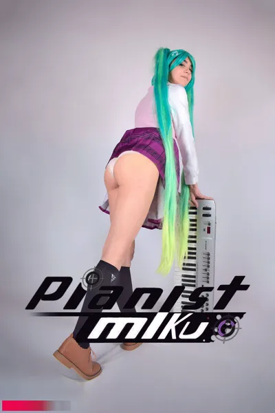 Elisabeth Hope - Pianist Miku nude cosplay leaked 16374