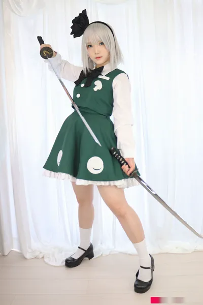 Yukina - Youmu Konpaku nude cosplay leaked 6945