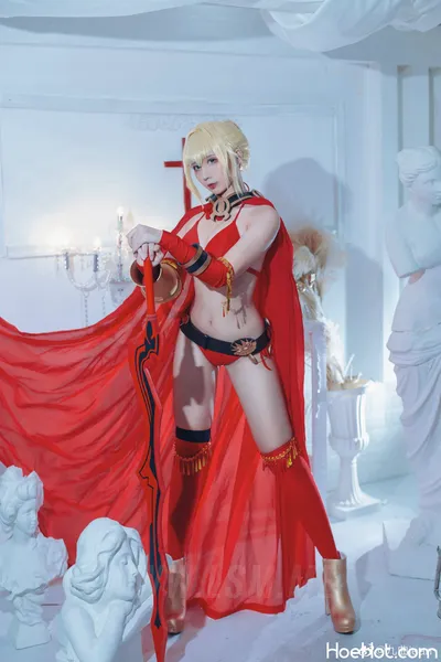 [九曲Jean] 尼禄FGO和艾米莉亚 nude cosplay leaked 485403