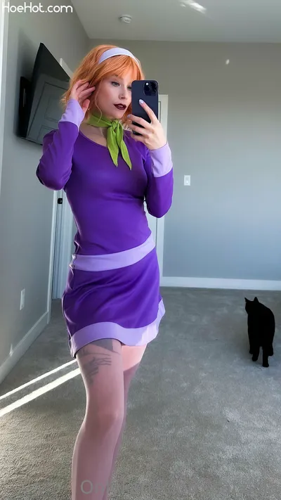 Catziilla - Daphne SFW nude cosplay leaked 191164