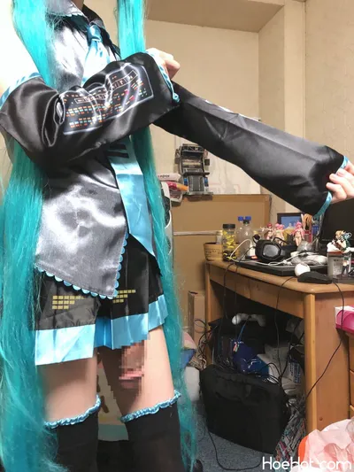 [ふぃに]  初音ミク nude cosplay leaked 313018