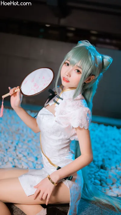 大大卷卷小卷 - 初音夏日 nude cosplay leaked 74969