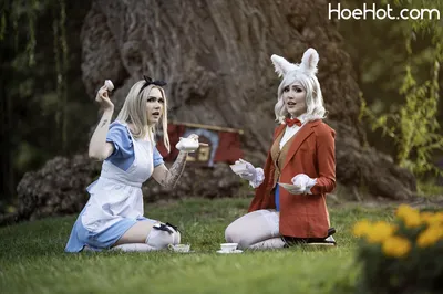 Luxlo - Alice and the White Rabbit nude cosplay leaked 201244