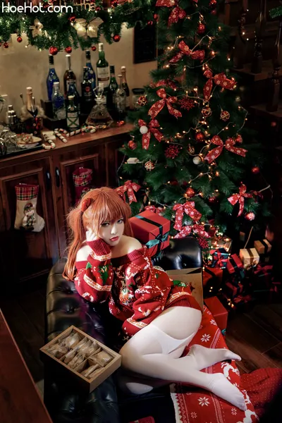 半半子 ー ASUKA Christmas nude cosplay leaked 521427